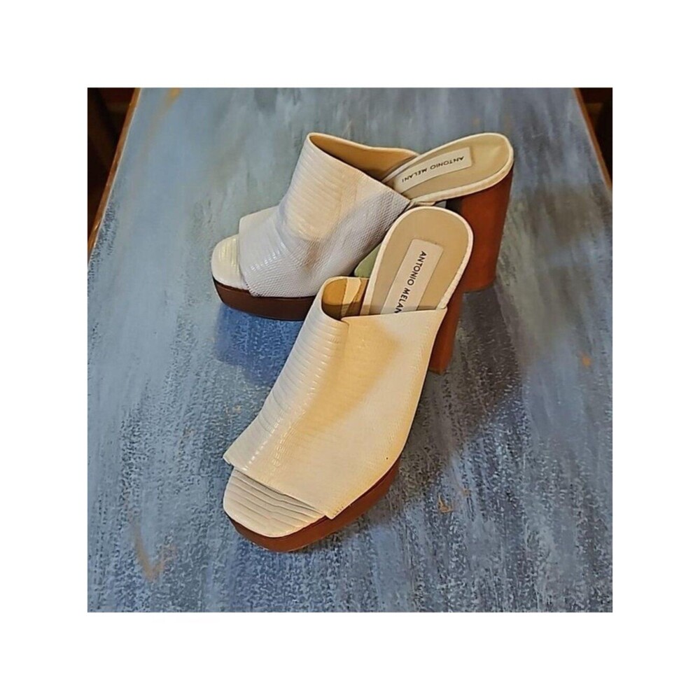 Antonio Melani cream reptile mules size 6
